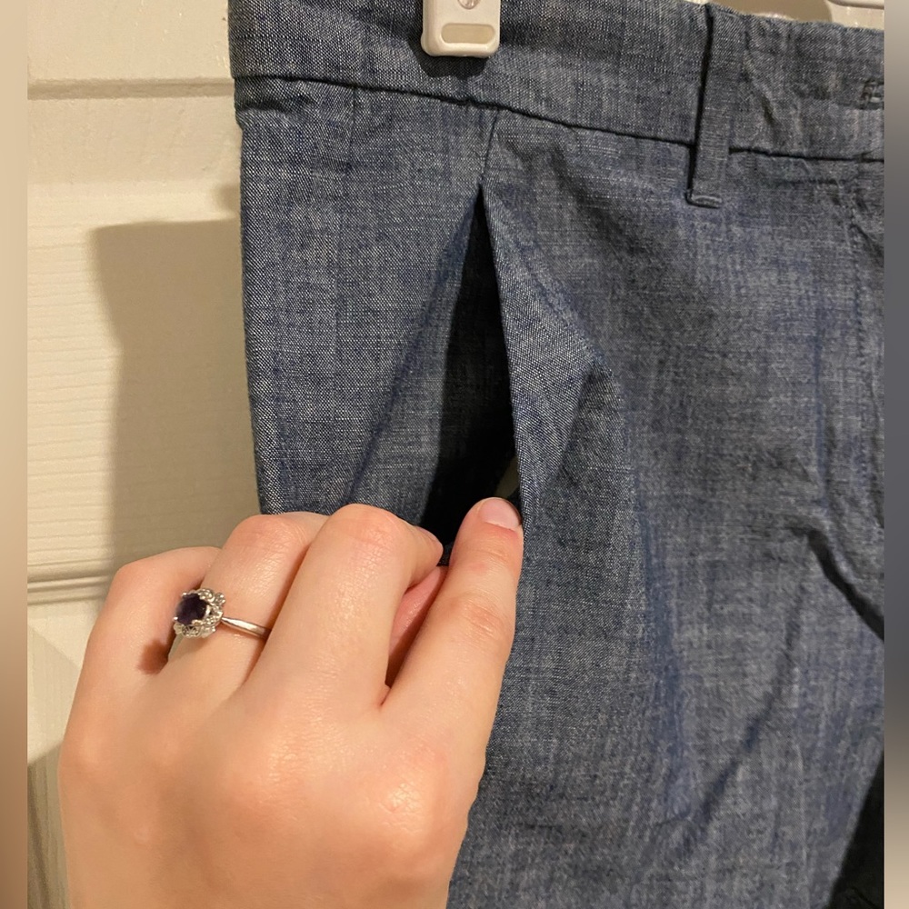 GAP shorts - Picture 3 of 11